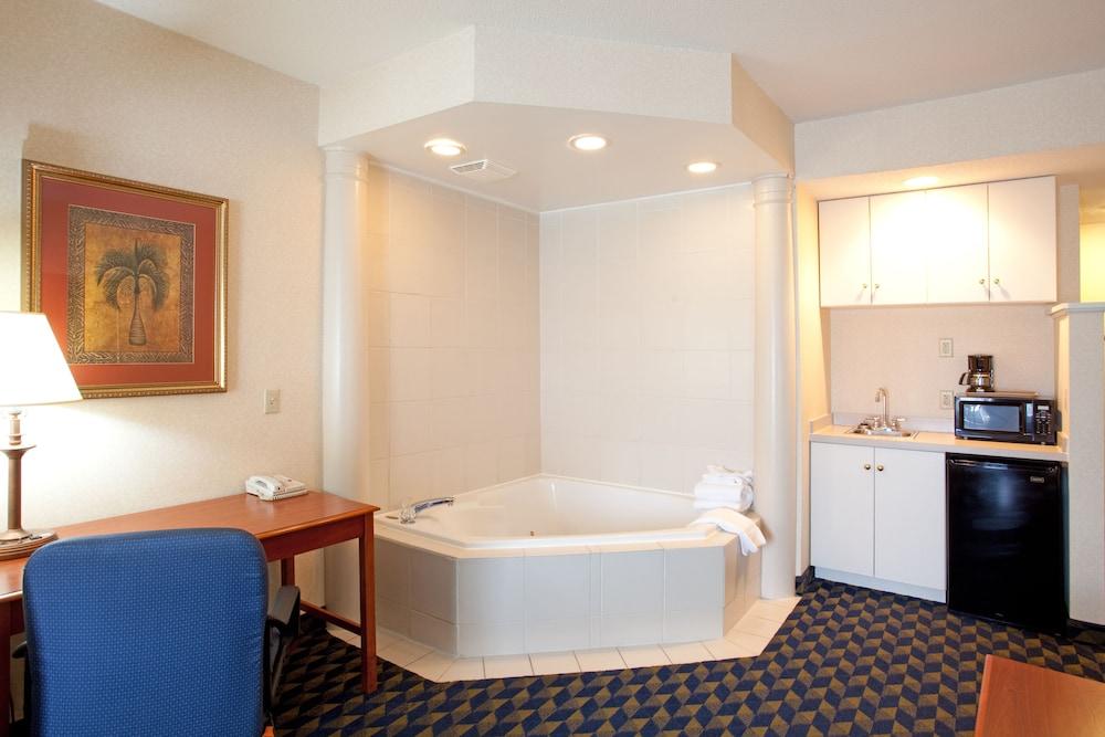 Holiday Inn Express & Suites Orangeburg By Ihg Dış mekan fotoğraf